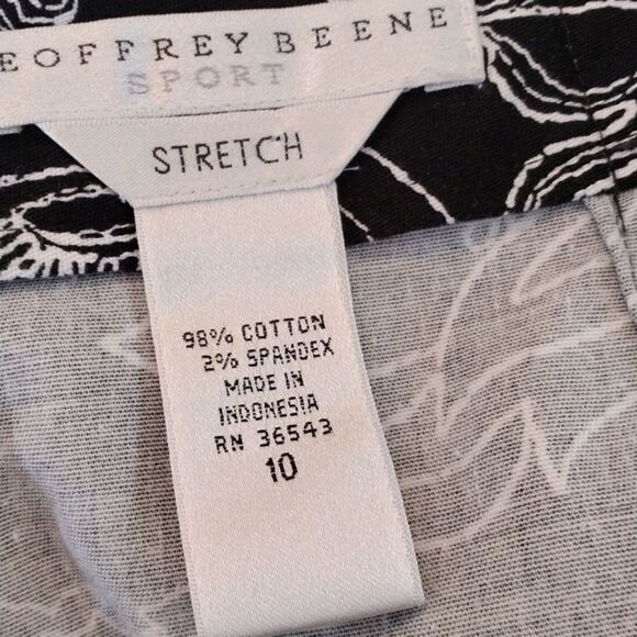 Geoffrey Beene Sport Stretch Cotton Skirt - Picture 6 of 10